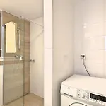 Apartment In With Wifi *